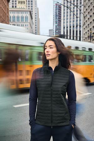 OGIO Women's Driveline Hybrid Vest LOG761