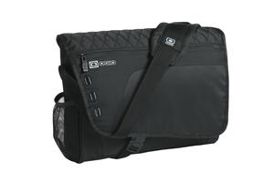 OGIO 417012 Vault Messenger in Black