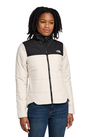 The North Face NF0A7V6K Women's Chest Logo Everyday Insulated Jacket in Vintage White