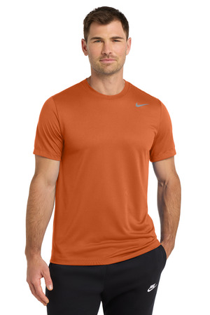 Nike DV7299 Team rLegend Tee in Desert Orange