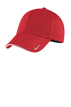 Nike NKFD9718 Dri-FIT Stretch Mesh Sandwich Bill Cap in University Red/ White