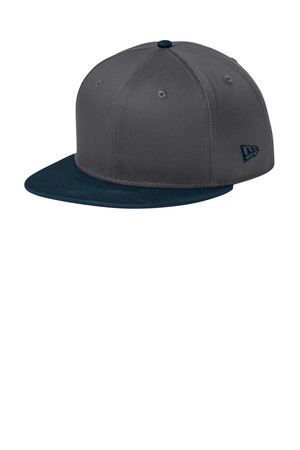 New Era NE400 Flat Bill Snapback Cap in Flag Charcoal/ Deep Navy