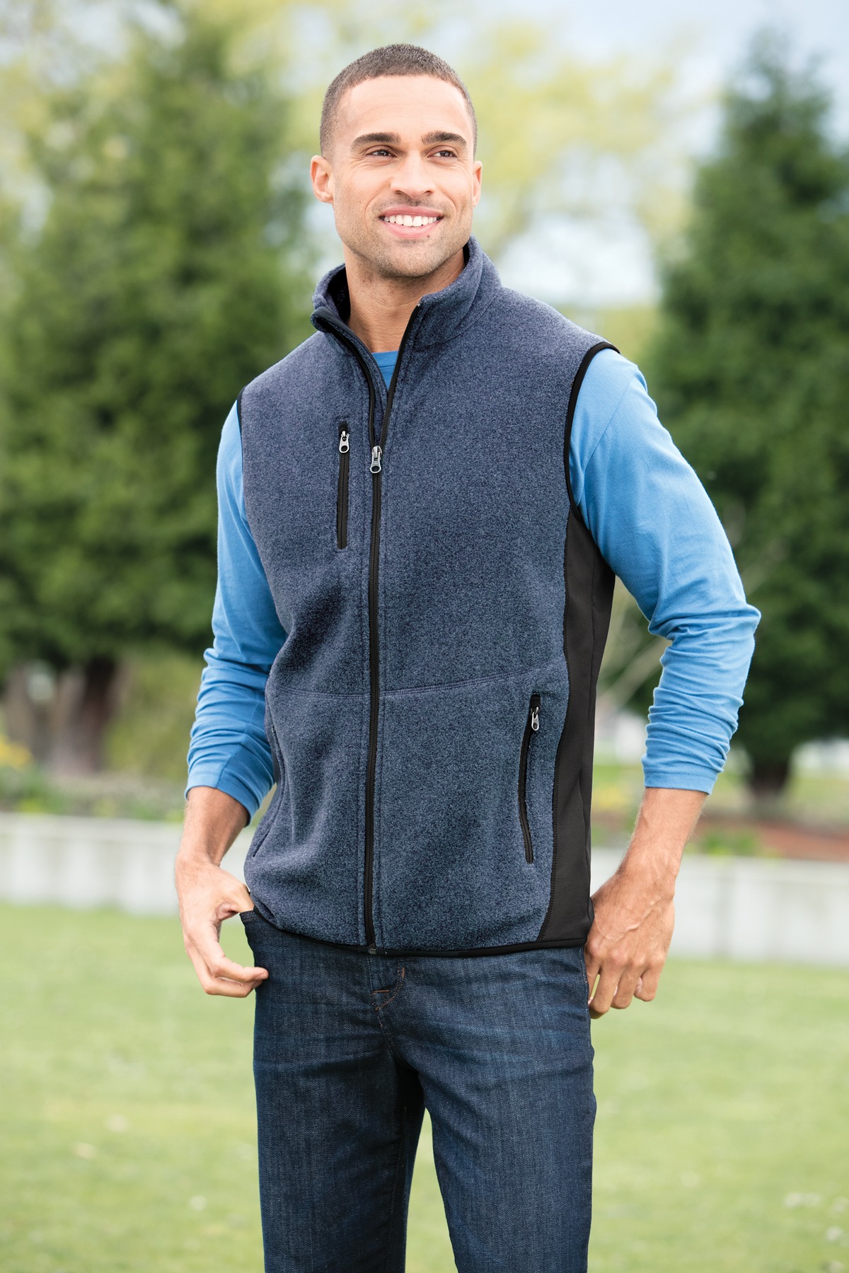 Port Authority R-Tek Pro Fleece Full-Zip Vest. F228