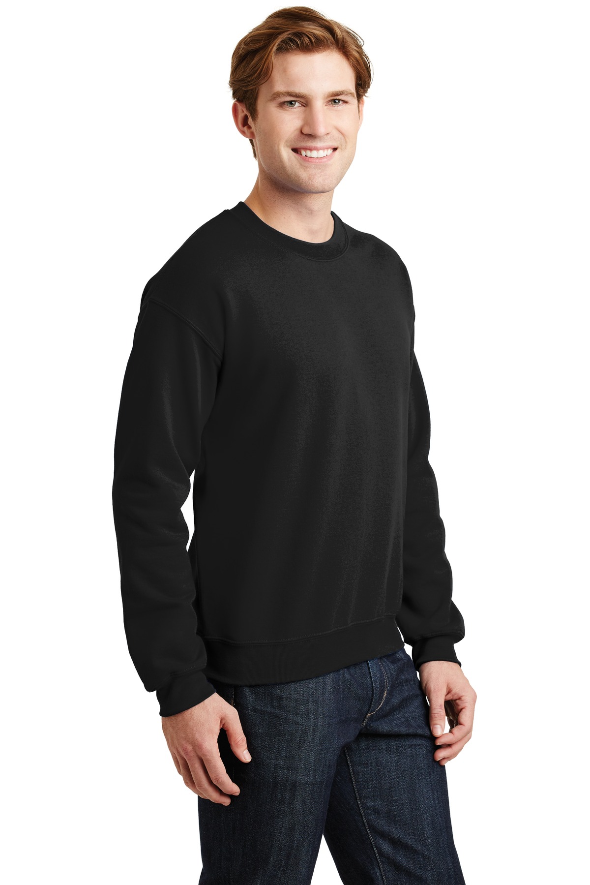 Gildan Heavy Blend Crewneck Sweatshirt. 18000