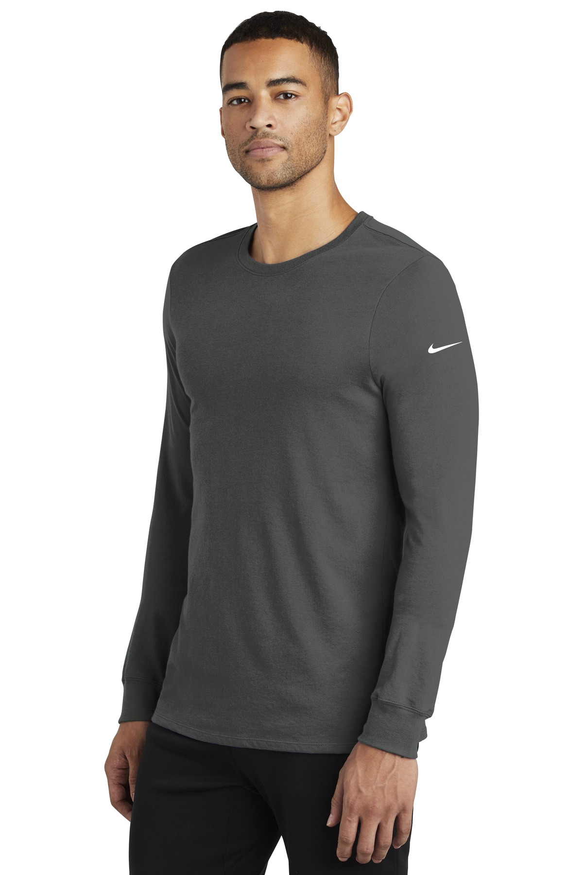 Nike Dri-FIT Cotton/Poly Long Sleeve Tee. NKBQ5230
