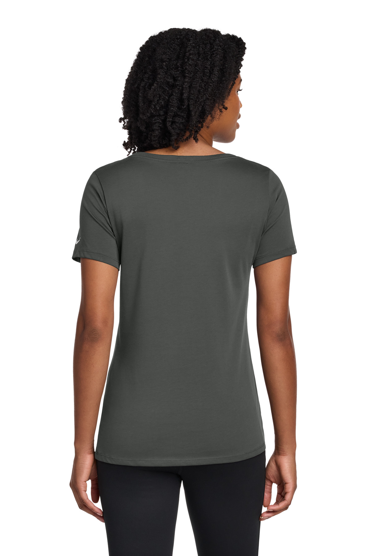 Nike Women's Dri-FIT Cotton/Poly Scoop Neck Tee. NKBQ5234