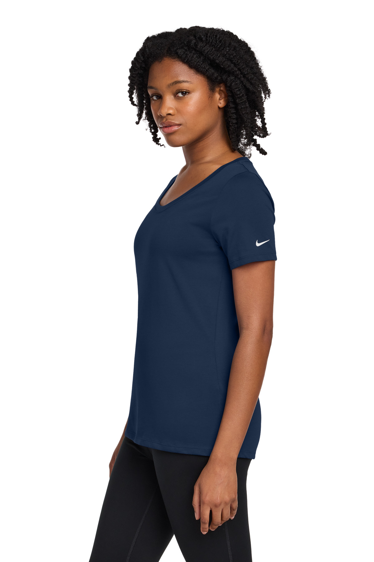 Nike Women's Dri-FIT Cotton/Poly Scoop Neck Tee. NKBQ5234
