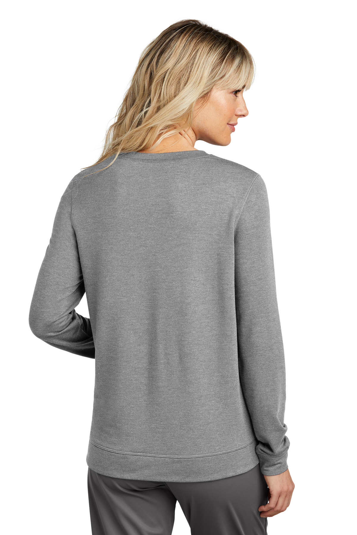 TravisMathew Women's Long Weekend Crew TM1LD003