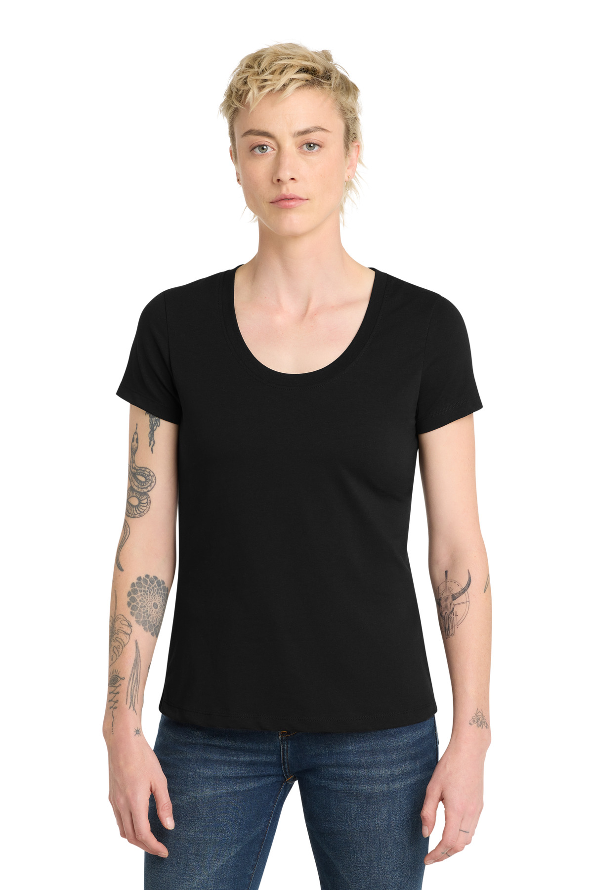 District Women‘s Flex Scoop Neck Tee-District