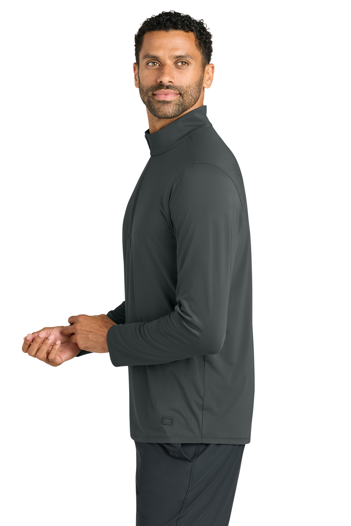 OGIO Regain 1/4-Zip OG172 in Tarmac Grey — Left sleeve