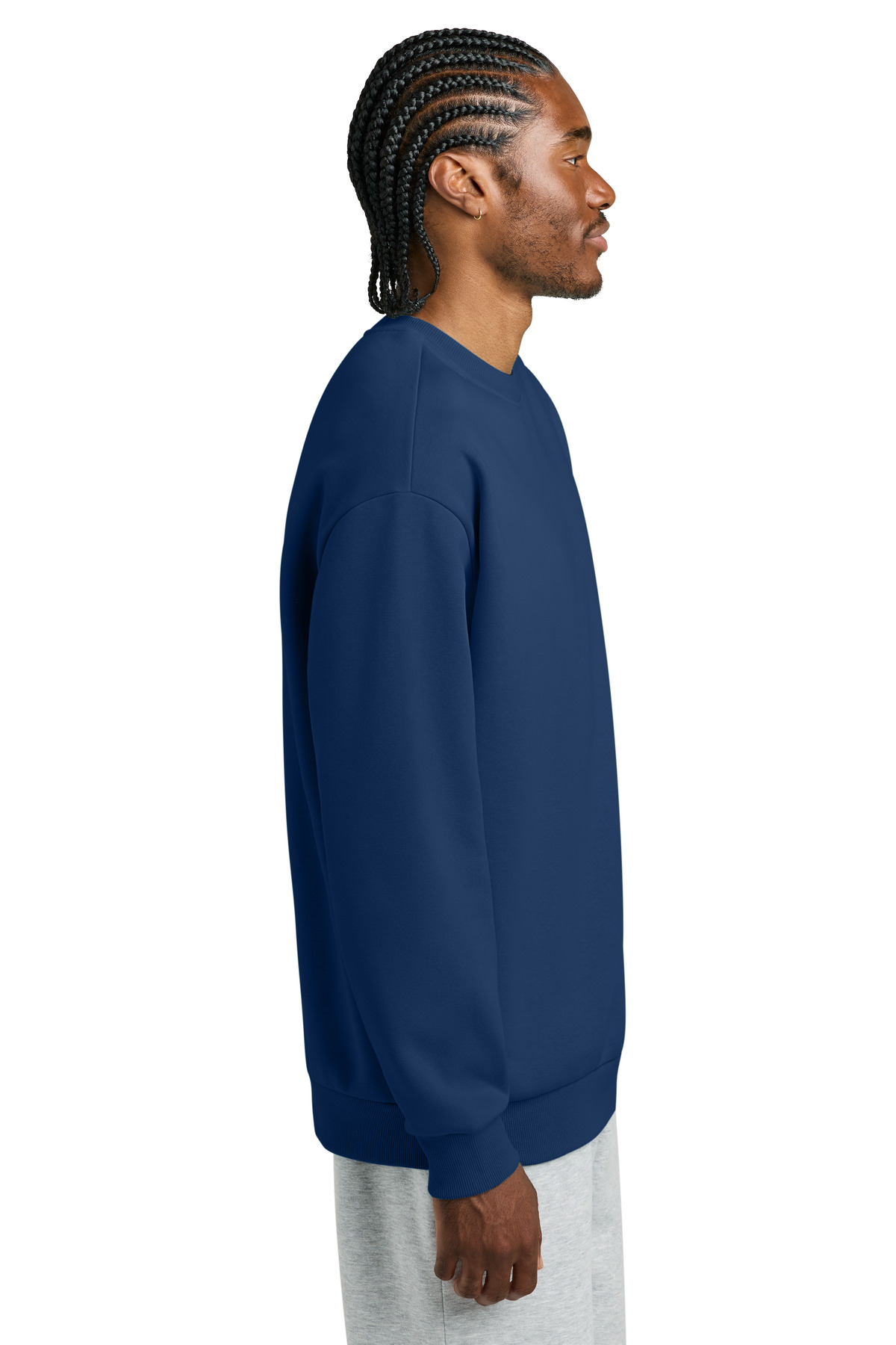 District V.I.T. Heavyweight Fleece Crew DT6154