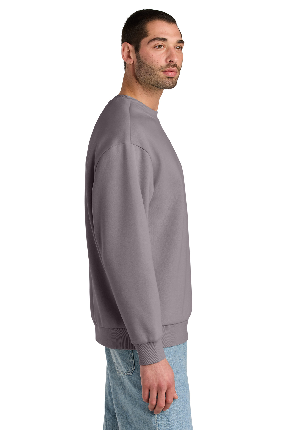District V.I.T. Heavyweight Fleece Crew DT6154
